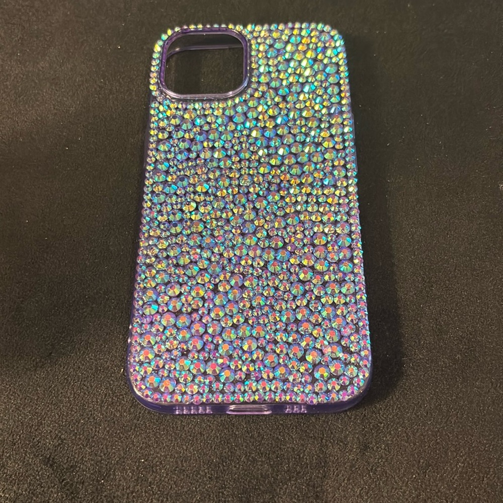 iPhone 15 case purple blue irredecent Rhinstone bed
